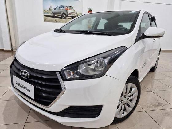 HYUNDAI HB20 1.0 COMFORT 12V FLEX 4P MANUAL HYUNDAI HB20 1.0 COMFORT 12V FLEX 4P MANUAL
